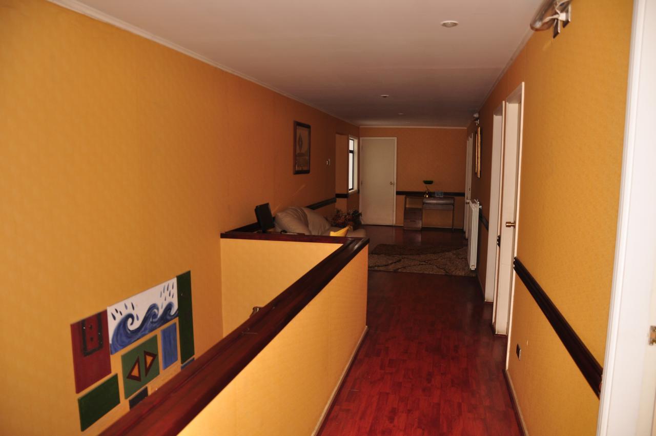 Hostal Don Guillermo Puerto Natales Exterior foto